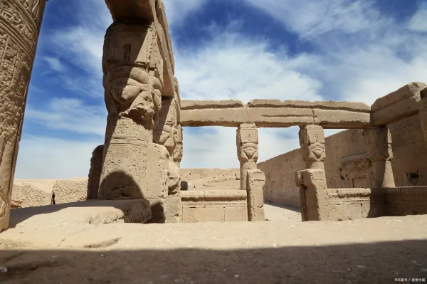 为什么中国人要跪祖先(中国人有几个祖先？)-第5张图片-爱游哥学习网