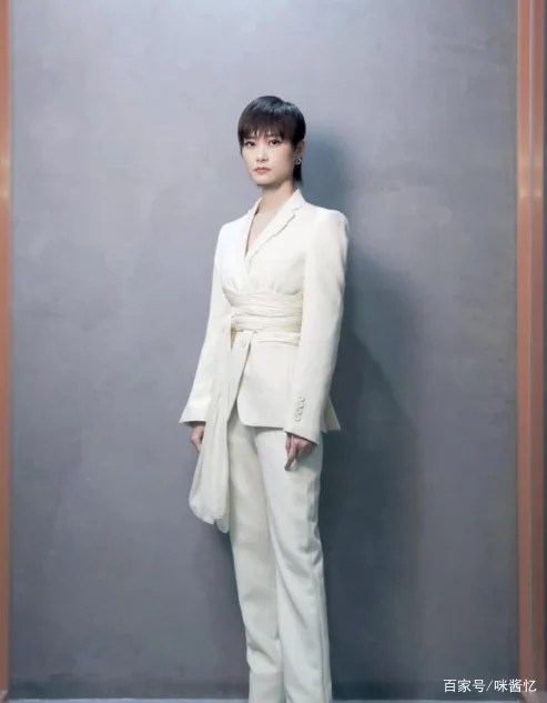 李宇春现在身体状况(健康如初)(李宇春的身体现在怎么样了？)-第7张图片-爱游哥学习网