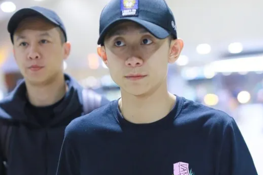 张一山最近的消息(张一山最近是否有代言？)-第4张图片-爱游哥学习网