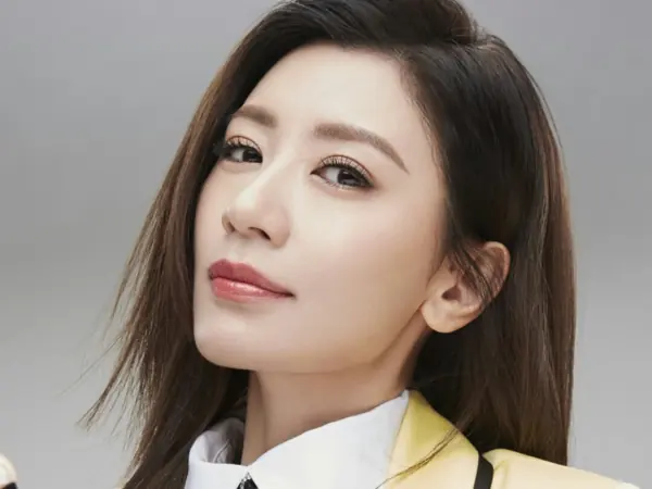 霍建华林心如离了婚是真的吗 霍建华在机场暴打了林心如？-第5张图片-爱游哥学习网