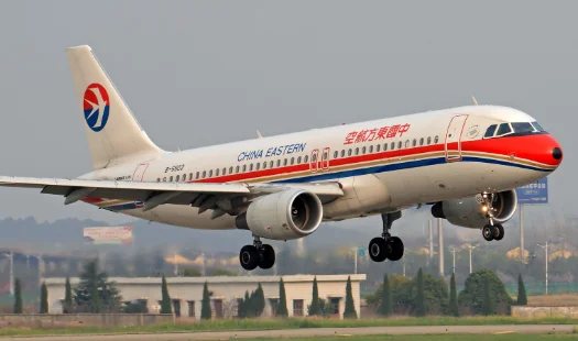 东航客机事故现场已发现失事飞机残骸碎片,搜救难度有多大？-第9张图片-爱游哥学习网