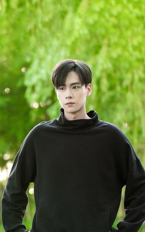 李一桐和李沁身高对比(李一桐身高真实身高多少)-第11张图片-爱游哥学习网