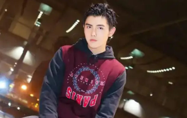 谢谢阿瑟是什么意思啊？阿瑟文学是什么意思？