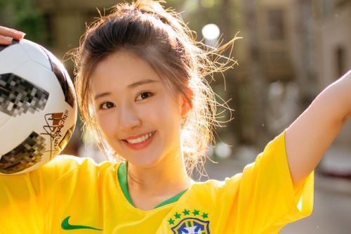 吴磊和赵露思什么时候官宣的(赵露思和吴磊突然官宣恋情,是真的吗？)-第8张图片-爱游哥学习网