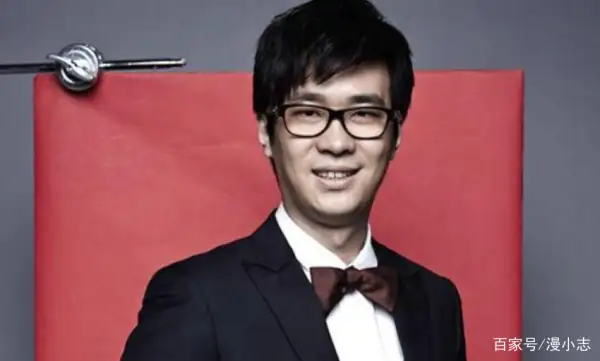 唐家三少为什么被人喷 娶了年轻女学生是真的吗(唐家三少娶大学生长什么样)-第9张图片-爱游哥学习网