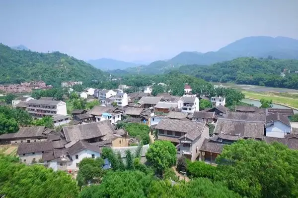 中国最诡异的三大禁地(请问在中国历史上发生过哪些神秘和诡异的事情？)-第4张图片-爱游哥学习网