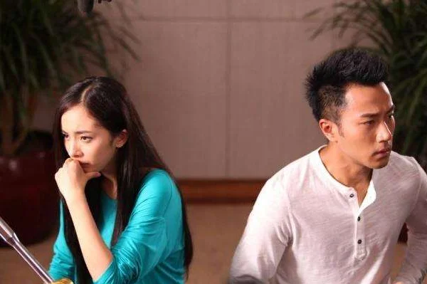 杨幂有男朋友吗？是谁啊？杨幂现在的男朋友是谁-第13张图片-爱游哥学习网