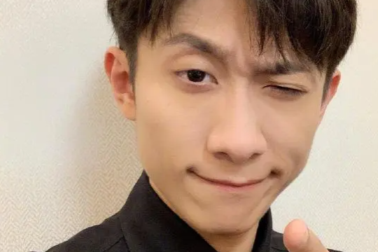 张一山最近的消息(张一山最近是否有代言？)-第5张图片-爱游哥学习网