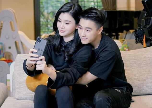 姚安娜为什么不随父姓？姚安娜为什么不随爸爸姓？-第4张图片-爱游哥学习网