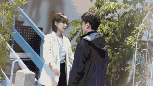 李一桐和李沁身高对比(李一桐身高真实身高多少)-第13张图片-爱游哥学习网