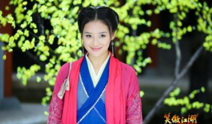 如何评价《新笑傲江湖》中的任盈盈？新笑傲江湖任盈盈最后死了吗