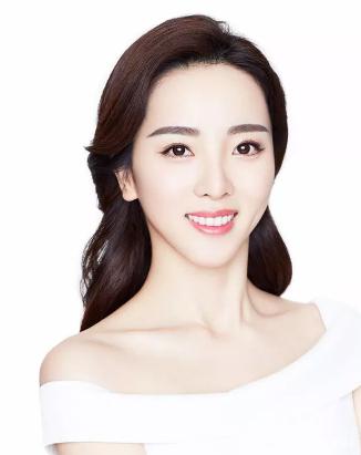 央视主持人李思思爱人是谁呀(央视主持人李思思的身高是多少？)-第3张图片-爱游哥学习网