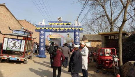 舞狮子颜色含义？舞狮子的含义 是怎么解释的-第3张图片-爱游哥学习网