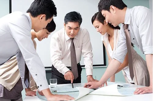 管理者的英文是什么职务？“管理者”的英文怎么拼写啊？-第2张图片-爱游哥学习网