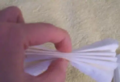 手工小白花的制作方法(简易小白花的制作方法)-第7张图片-爱游哥学习网