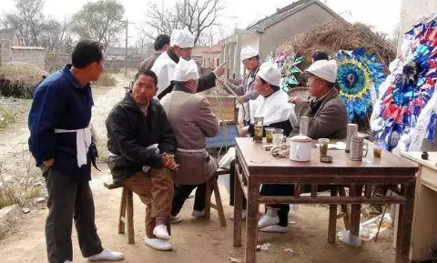 舞狮子颜色含义？舞狮子的含义 是怎么解释的