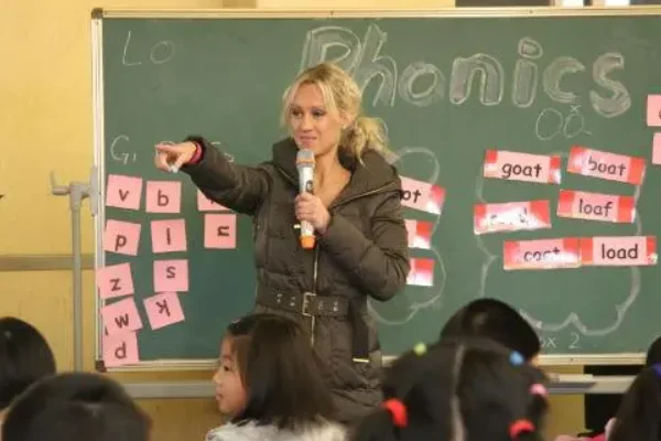 disturb怎么读 disturb解释(disturb怎么记忆)