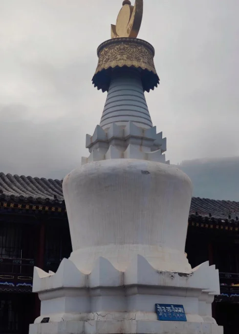 五台山为什么又叫五爷庙(到了五台山怎么去五爷庙)-第8张图片-爱游哥学习网