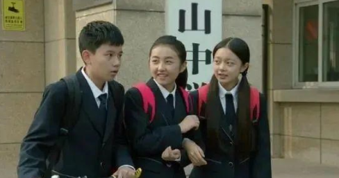 小别离演员表全部演员介绍 小别离演员表简单介绍(小别离所有的演员表)-第3张图片-爱游哥学习网