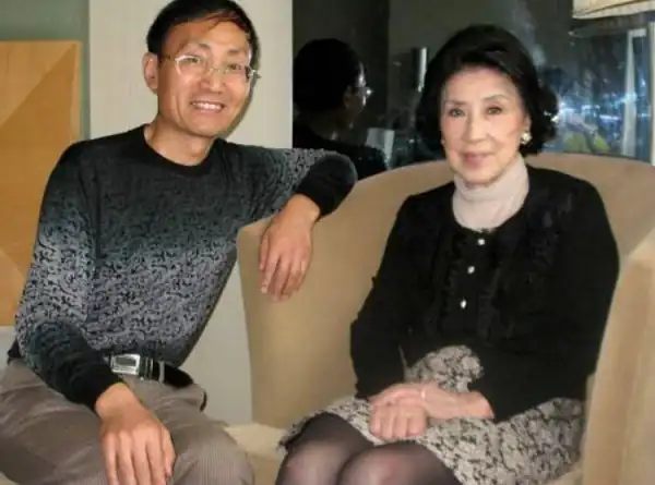 张灵甫与王玉玲合葬吗(王玉玲是怎么嫁给张灵甫的)-第7张图片-爱游哥学习网