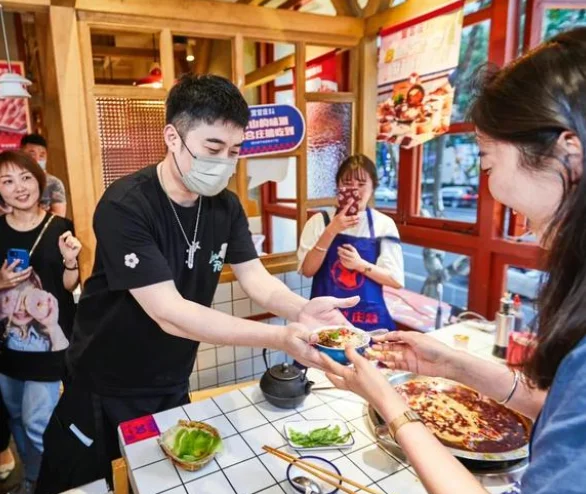 陈赫火锅店发道歉声明,声明的内容是什么？-第17张图片-爱游哥学习网