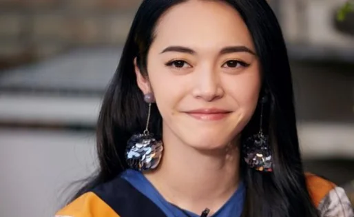 姚晨为杨笠发声是怎么回事？姚晨为杨笠发声,这一次你挺杨笠吗？-第11张图片-爱游哥学习网