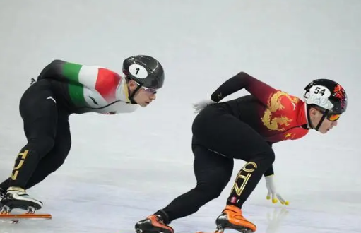 刘少林和刘少昂是不是双胞胎(刘少林刘少昂多大了)-第3张图片-爱游哥学习网