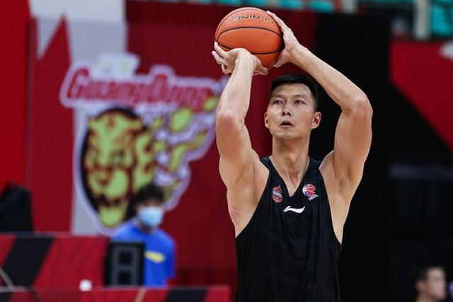 易建联新赛季将复出,你期待他的回归吗？-第9张图片-爱游哥学习网