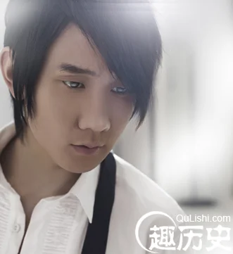 不是说专辑因你而在有十部微电影吗 怎么光有修炼爱情的微电影 林...