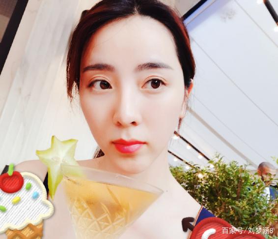 央视主持人李思思爱人是谁呀(央视主持人李思思的身高是多少？)-第4张图片-爱游哥学习网