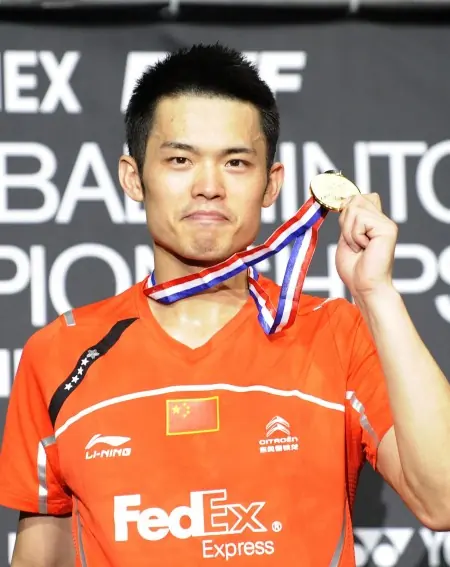 羽毛球冠军林丹多少岁(羽毛球冠军林丹的妻子)-第11张图片-爱游哥学习网