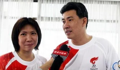 羽毛球冠军林丹多少岁(羽毛球冠军林丹的妻子)-第4张图片-爱游哥学习网