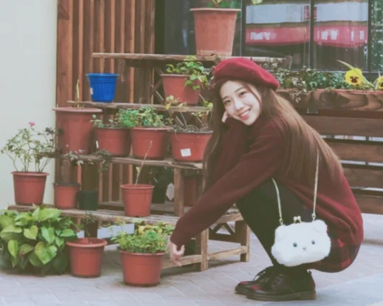 沈梦瑶是谁(网红主播沈梦瑶个人资料微博大尺度生活私照汇总)-第5张图片-爱游哥学习网