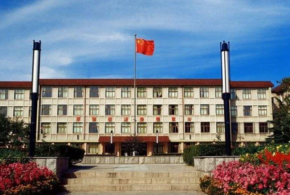 河北政法职业学院在哪里？河北政法职业学院有多少人