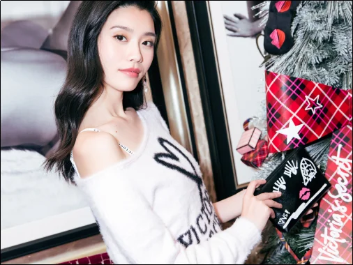 奚梦瑶的个人简介是怎么样的？矣梦瑶个人资料简介-第2张图片-爱游哥学习网