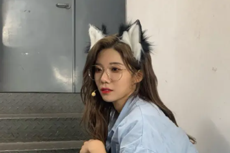 沈梦瑶是谁(网红主播沈梦瑶个人资料微博大尺度生活私照汇总)