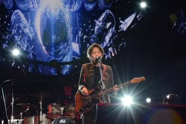 王菲与窦靖童和音的是什么歌-第12张图片-爱游哥学习网